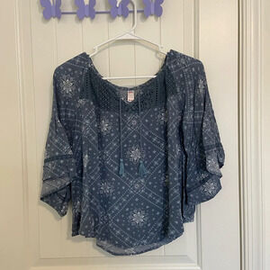 NWOT | Justice girl’s blue flare sleeve tassel‎ patterned loose fit top — 14/16